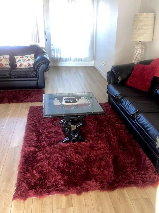 4 Bedroom Home-Casino-State Farm Stadium Only 2 Miles 格伦代尔 外观 照片